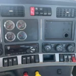 2020 Kenworth T680 T/A Day Cab Tractor full
