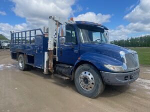 2007 International 4300 Tire Service Truck