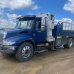 2007 International 4300 Tire Service Truck full